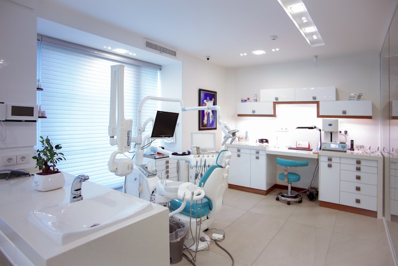 Consultorio dental moderno con inteligencia artificial